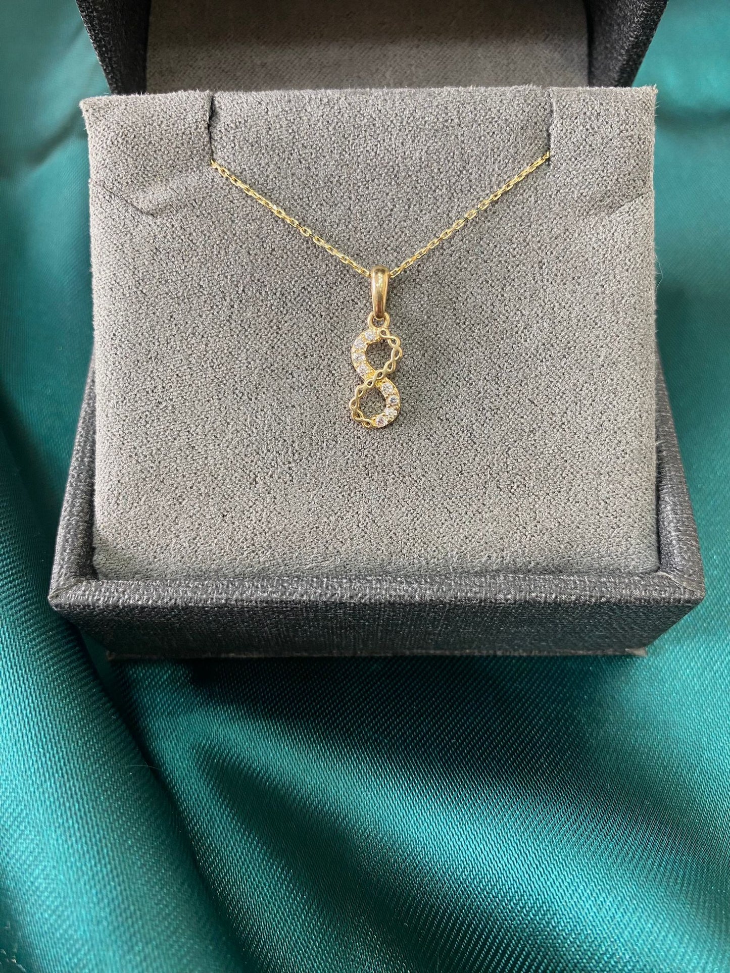 Pandantiv Aur 14K Infinit