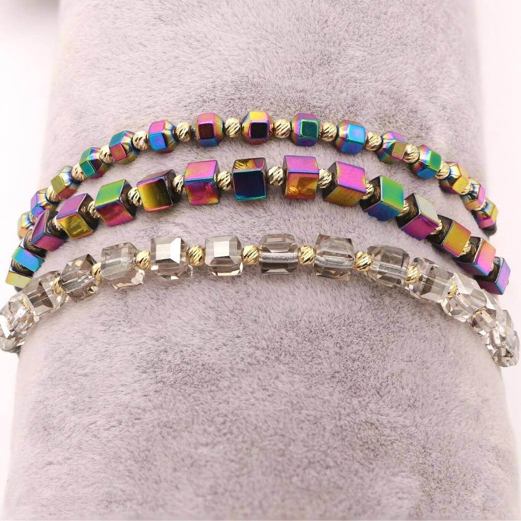 Bratara Snur cu Bile de Aur 14k si Cuburi Hematit Multicolor