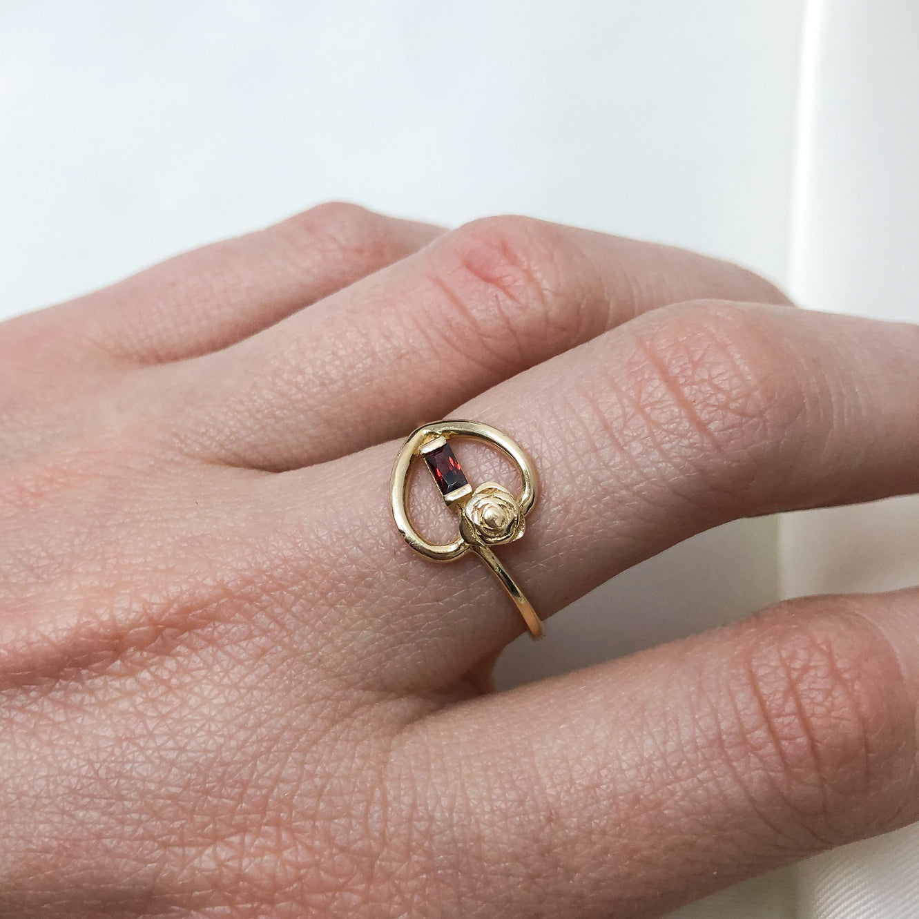 Inel Aur 14k Inima cu Piatra Rosie - Bijuteria Cleopatra